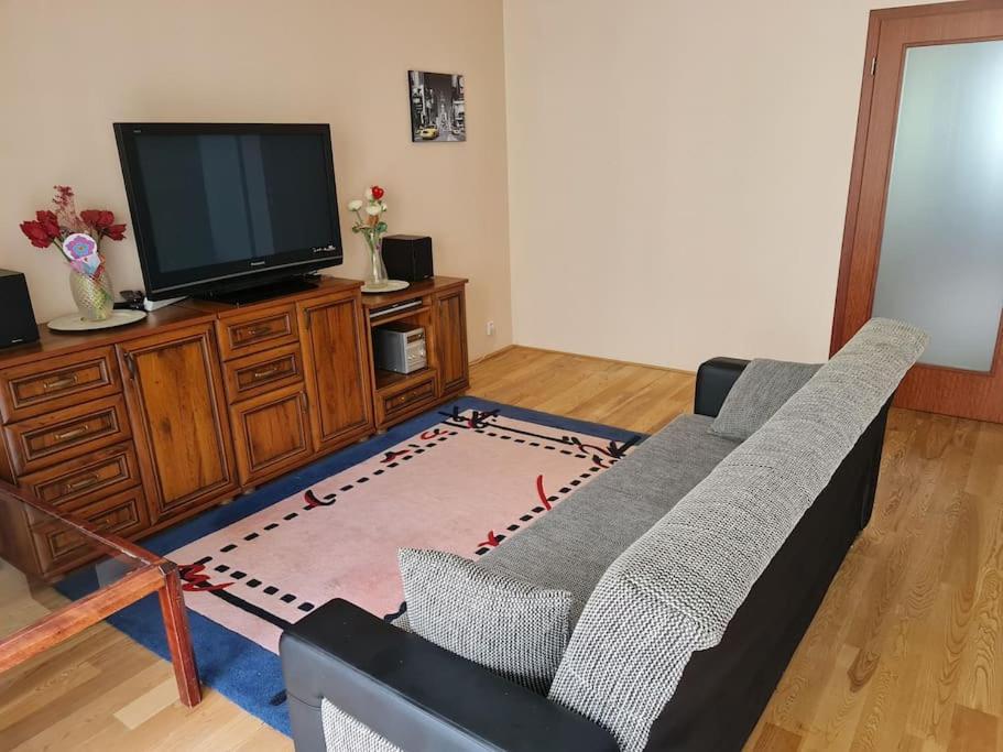 Comfortable Apartment! Praga Zewnętrze zdjęcie